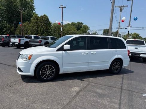 Used 2017 Dodge Grand Caravan GT FWD image 16