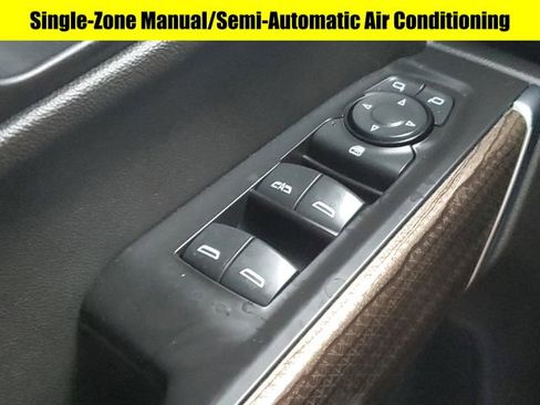 Used 2020 Chevrolet Silverado 1500 LT Trail Boss image 22