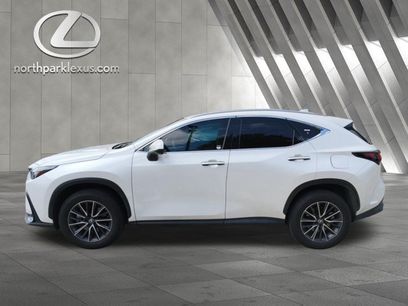 Certified 2025 Lexus NX 250 FWD w/ Accessory Package (Z1)