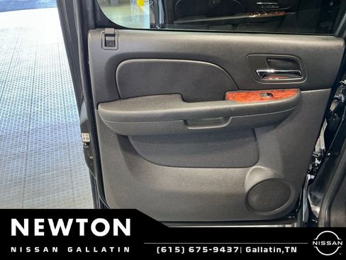 Used 2013 Chevrolet Avalanche LS w/ All-Star Edition RWD image 36
