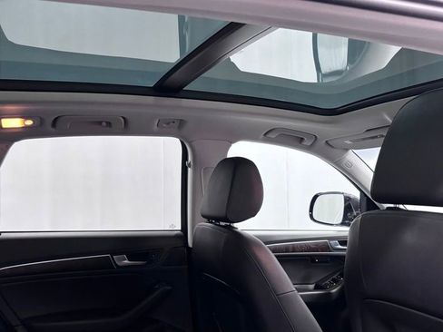 Used 2016 Audi Q5 2.0T Premium Plus w/ Technology Package image 25