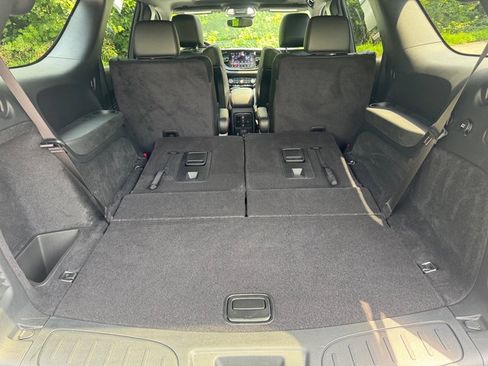 Used 2025 Dodge Durango R/T AWD/4WD image 18