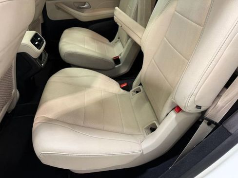 Used 2022 Mercedes-Benz GLS 450 4MATIC image 26