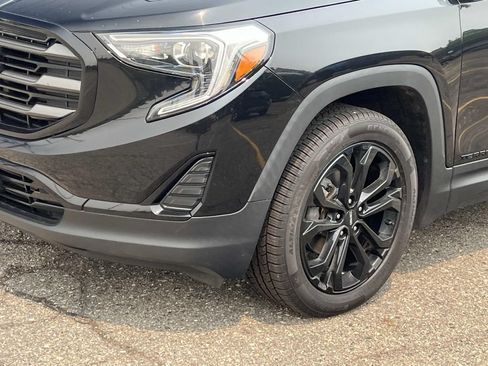 Used 2019 GMC Terrain SLE w/ Driver Convenience Package AWD/4WD image 8