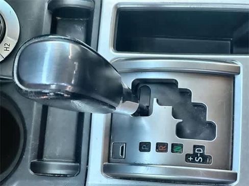 Used 2016 Toyota 4Runner SR5 Premium image 16