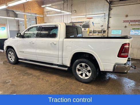 Used 2019 RAM 1500 Laramie AWD/4WD image 5