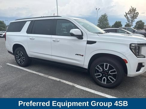 Used 2023 GMC Yukon XL AT4 w/ Max Trailering Package AWD/4WD image 4