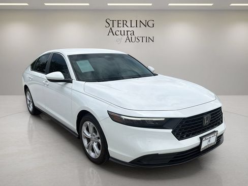 Used 2025 Honda Accord LX image 3