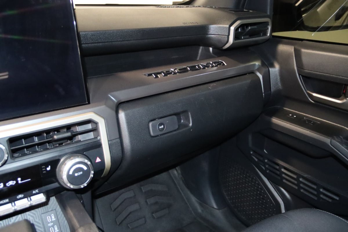 Used 2024 Toyota Tacoma TRD Off-Road AWD/4WD image 48