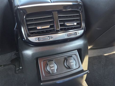 Used 2018 Genesis G90 3.3T Premium image 23