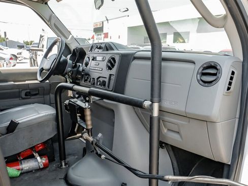 Used 2013 Ford E-350 and Econoline 350 Extended Super Duty w/ PWR Group image 13