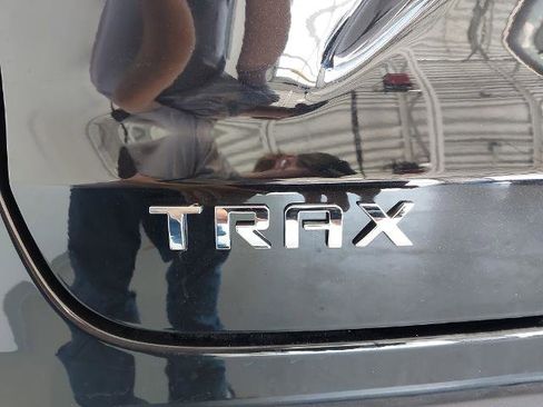 New 2026 Chevrolet Trax LS image 32