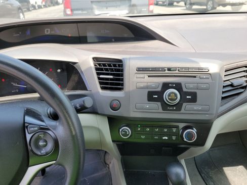 Used 2012 Honda Civic LX image 9