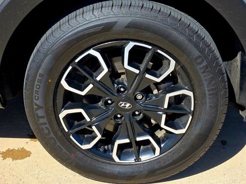 Used 2022 Hyundai Santa Cruz SEL image 7