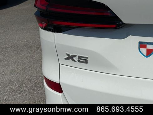 Used 2026 BMW X5 xDrive40i w/ Executive Package AWD/4WD image 10