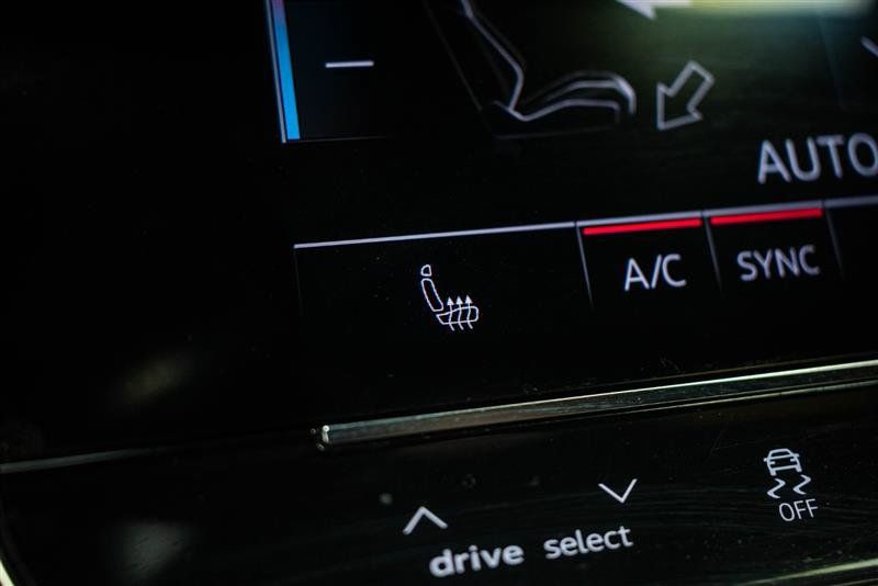 Used 2019 Audi A6 2.0T Premium w/ Convenience Package AWD/4WD image 23
