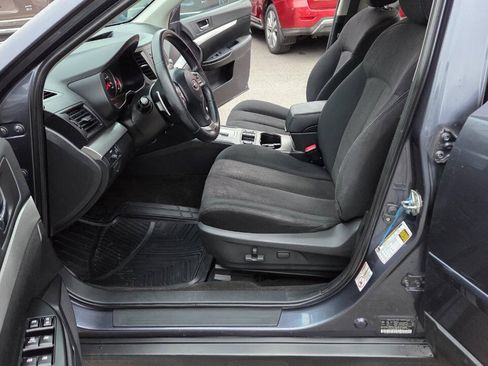 Used 2014 Subaru Outback 2.5i Premium AWD/4WD image 25