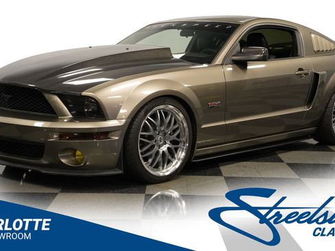 Used 2005 Ford Mustang GT image 1
