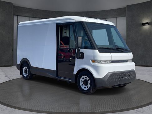 Used 2024 Chevrolet Brightdrop 400 w/ Commercial Equipment Package AWD/4WD image 8