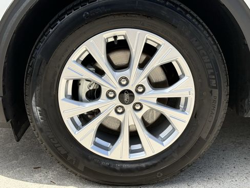 Used 2025 Ford Escape Active image 13