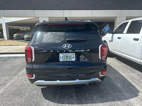 Used 2021 Hyundai Palisade Calligraphy w/ Cargo Package FWD image 11