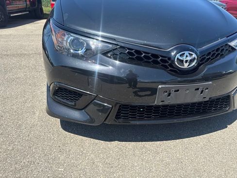 Used 2017 Toyota Corolla iM w/ All-Weather Mat Package FWD image 14