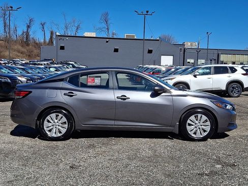 Certified 2021 Nissan Sentra S image 8