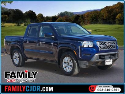 Used 2022 Nissan Frontier SV w/ Technology Package