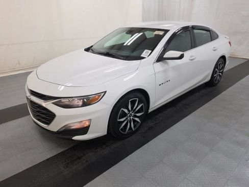 Used 2023 Chevrolet Malibu RS FWD image 1