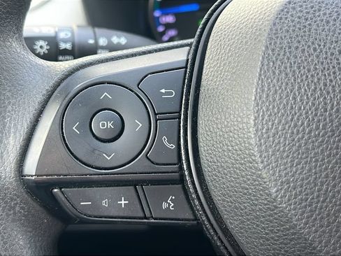 Used 2020 Toyota RAV4 XLE w/ Convenience Package AWD/4WD image 22
