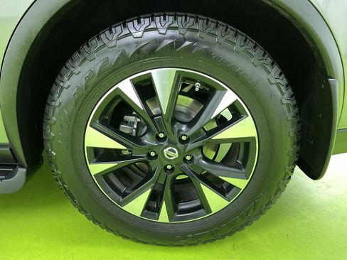 Used 2018 Nissan Murano S image 15