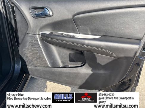 Used 2020 Dodge Journey SE w/ SE Popular Equipment Group FWD image 18