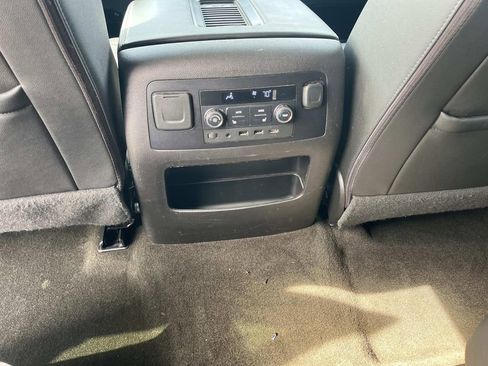 Used 2017 Chevrolet Tahoe Premier image 17