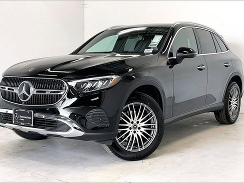 New 2026 Mercedes-Benz GLC 300 4MATIC image 2