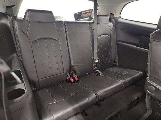 Used 2017 Buick Enclave Leather AWD/4WD image 38
