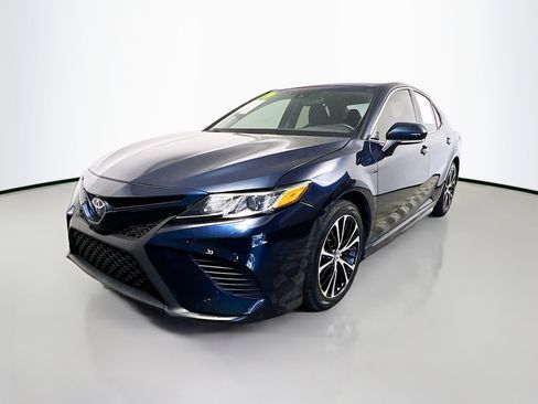 Used 2019 Toyota Camry SE w/ Convenience Package image 10