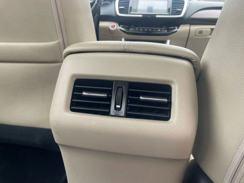 Used 2016 Honda Accord EX-L image 28