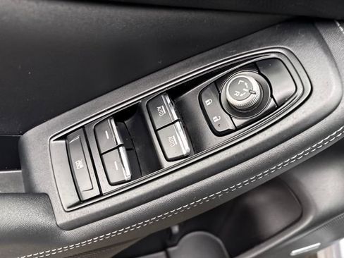 Used 2021 Subaru Forester Limited image 13