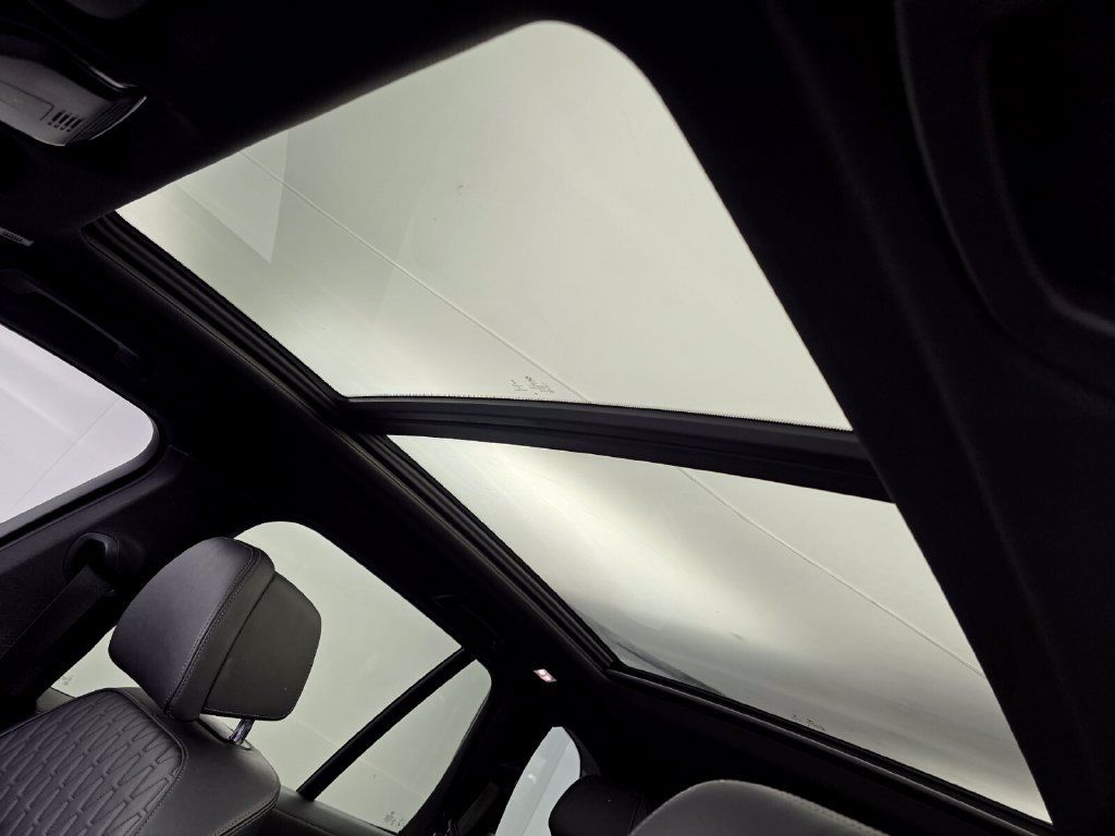 Used 2020 BMW X5 sDrive40i w/ M Sport Package RWD image 12