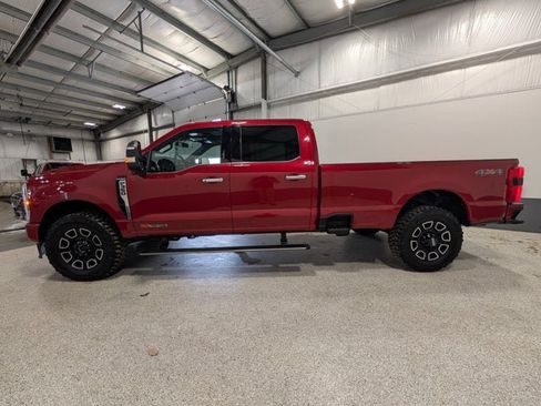 Used 2024 Ford F350 Platinum AWD/4WD image 5