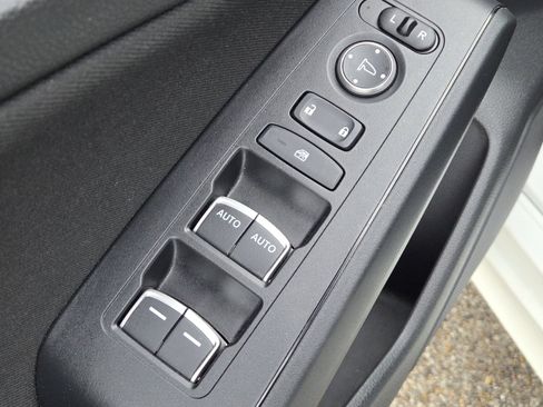 Used 2023 Honda Civic Sport image 24