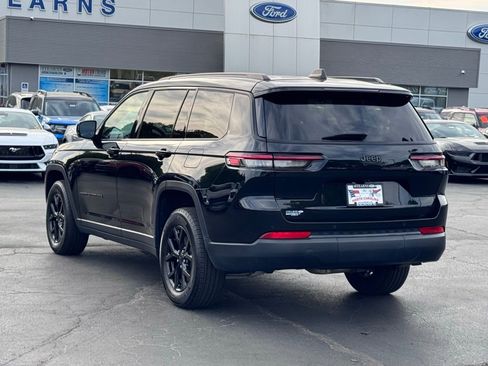 Used 2024 Jeep Grand Cherokee L Laredo image 15