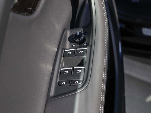 New 2026 Audi Q8 Premium Plus image 28