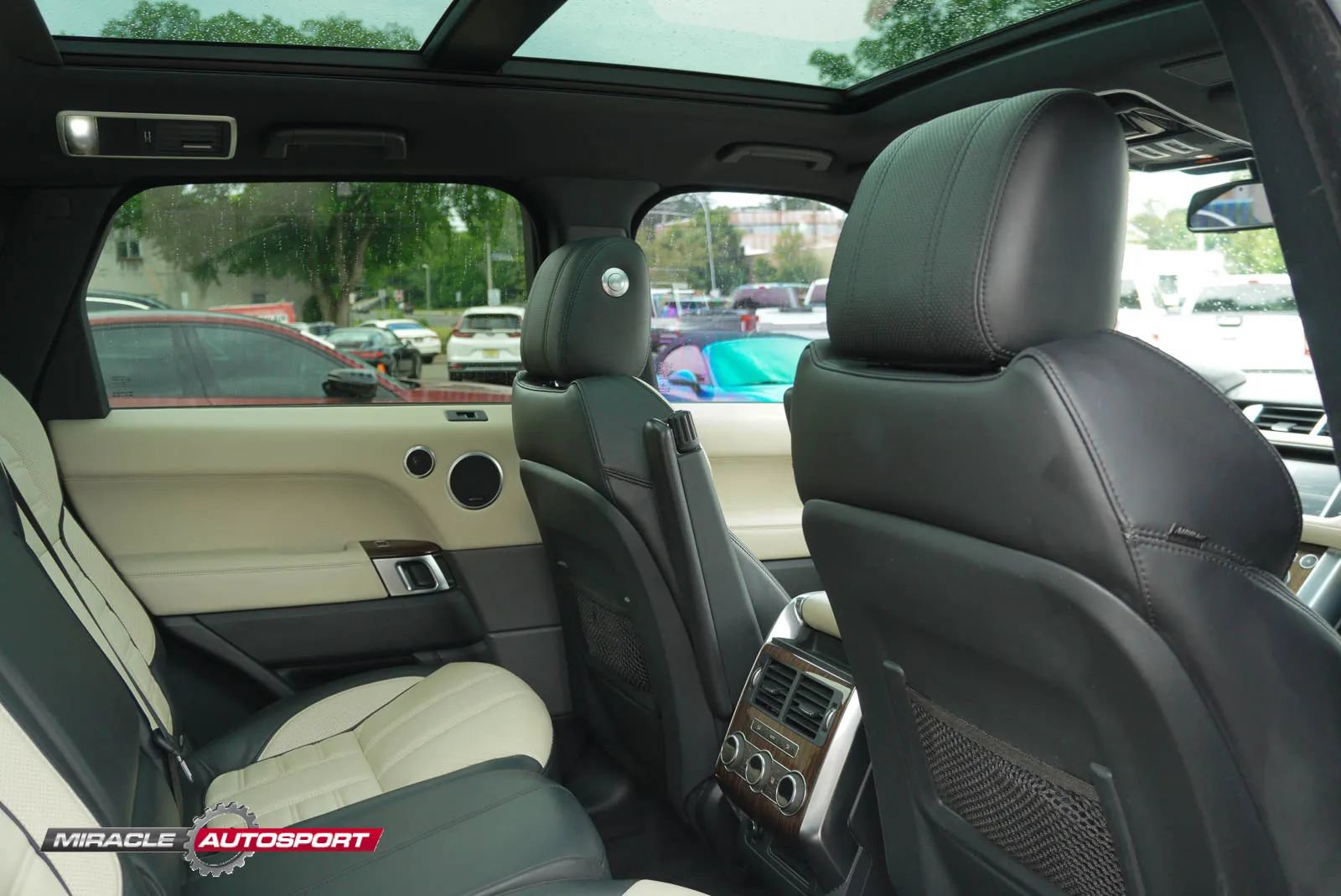 Used 2015 Land Rover Range Rover Sport Autobiography AWD/4WD image 39