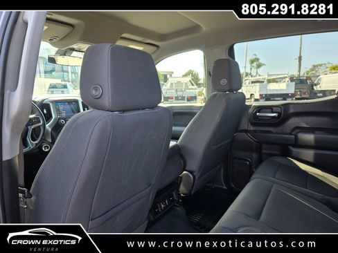 Used 2022 Chevrolet Silverado 1500 LT AWD/4WD image 17