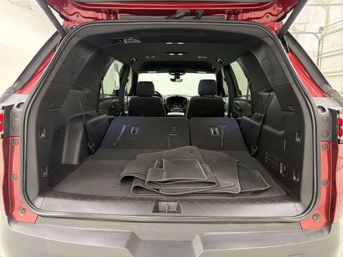 Certified 2023 Chevrolet Traverse LT image 16