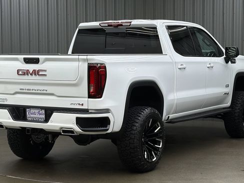 Used 2026 GMC Sierra 1500 AT4 w/ AT4 Premium Package AWD/4WD image 5