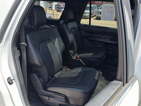 Used 2020 Ford Expedition Max Limited w/ Equipment Group 301A AWD/4WD image 32