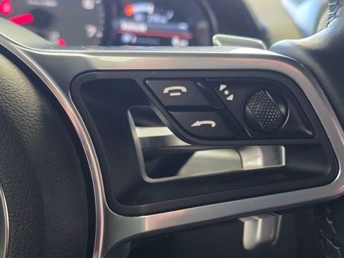 Certified 2018 Porsche 718 Cayman S image 39