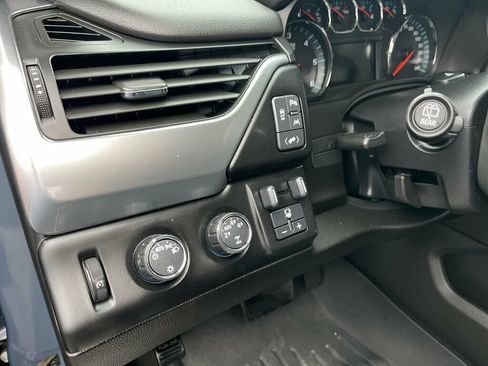 Used 2016 Chevrolet Tahoe LT AWD/4WD image 17